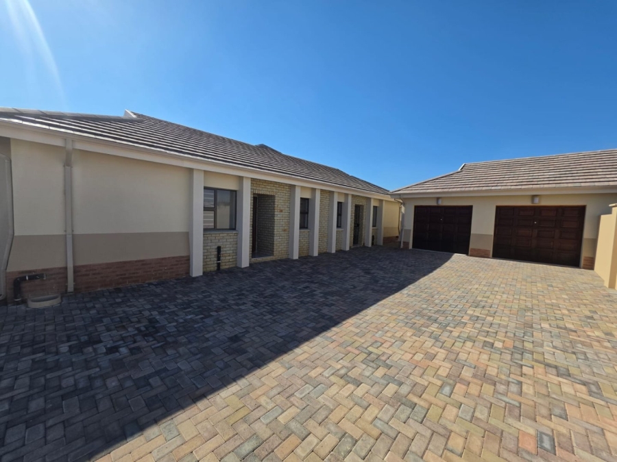 2 Bedroom Property for Sale in La Provance Free State